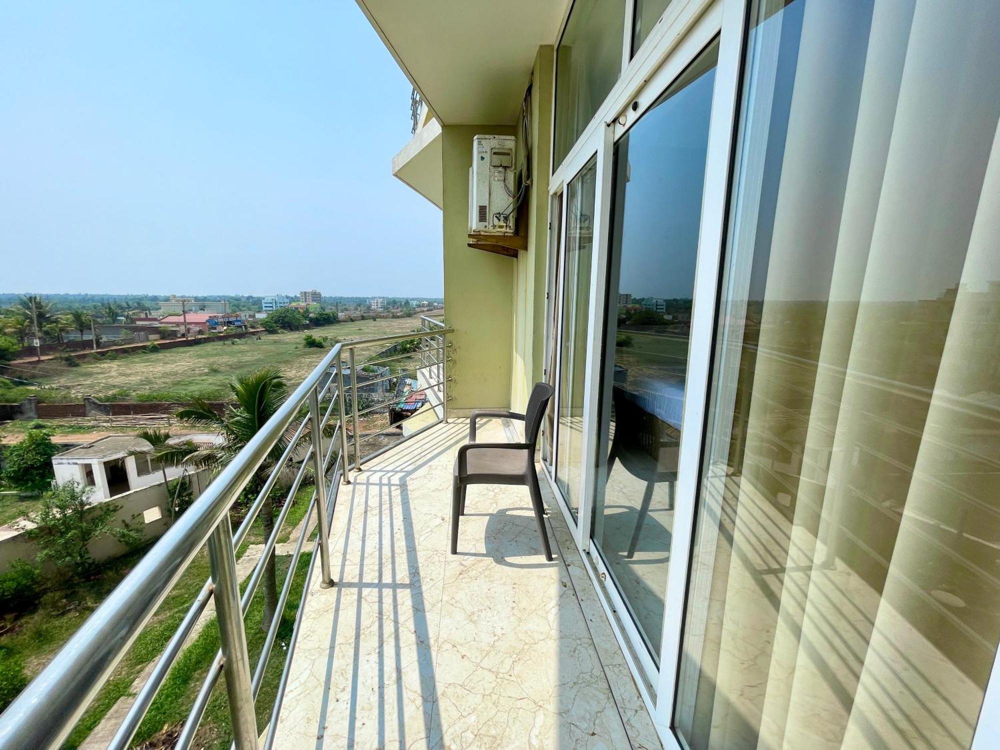 Hotel Tbs In Puri Exterior foto